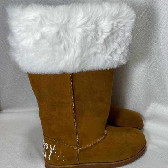 Womans Juicy Couture furry faux fur boots cognac brown BNWT NIB sizes 7-10 NWT - Picture 13 of 13
